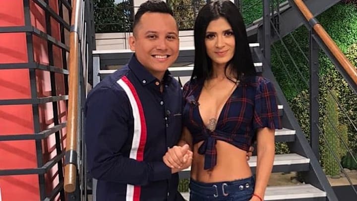 Edwin Luna y Kimberly Flores en el foro de Hoy