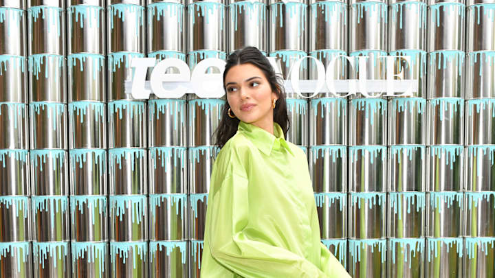 Kendall Jenner Joins Proactiv And Teen Vogue At “Paint Positivity: Because Words Matter” Event In Kendall Jenner Joins Proactiv And Teen Vogue At “Paint Positivity: Because Words Matter” Event In