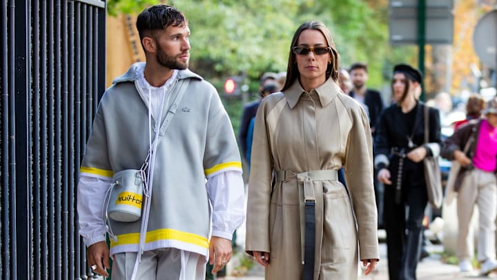 Street Style : Paris Fashion Week - Womenswear Spring Summer 2020 : Day Nine Street Style : Paris Fashion Week - Womenswear Spring Summer 2020 : Day Nine