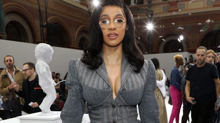 Cardi B en la semana de la moda de París Cardi B en la semana de la moda de París