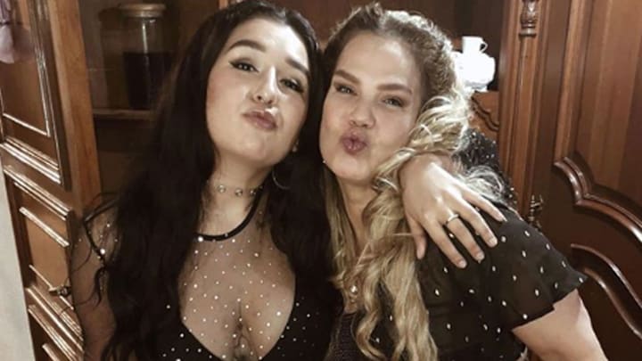 Niurka y Romina Marcos