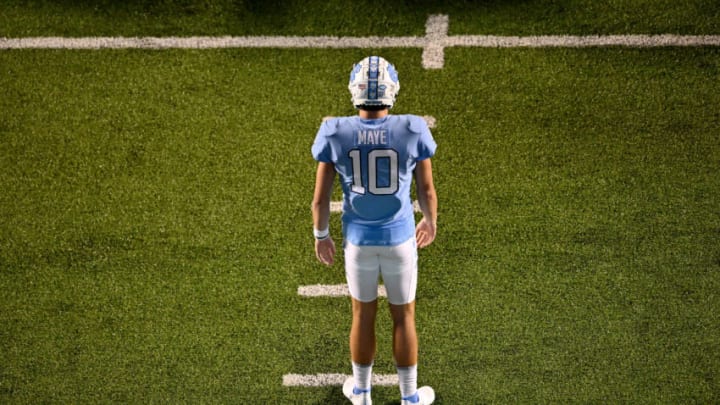 CHAPEL HILL, NORTH CAROLINA - AUGUST 27: Drake Maye #10 of the North Carolina Tar Heels takes the field for his first series as the team's starting quarterback against the Florida A&M Rattlers during the first half of their game at Kenan Memorial Stadium on August 27, 2022 in Chapel Hill, North Carolina. (Photo by Grant Halverson/Getty Images)