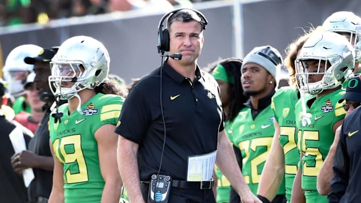 LAS VEGAS, NV - DECEMBER 16: Head coach Mario Cristobal of the Oregon Ducks looks on during the Las Vegas Bowl against the Boise State Broncos at Sam Boyd Stadium on December 16, 2017 in Las Vegas, Nevada. Boise State won 38-28. (Photo by David Becker/Getty Images)