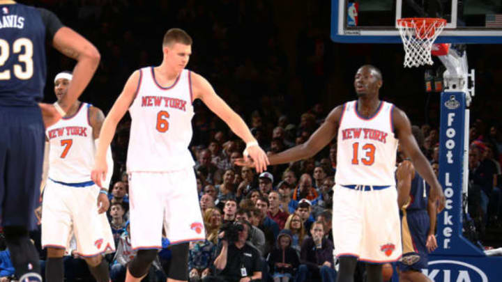 NEW YORK, NY – NOVEMBER 15: Kristaps Porzingis #6 high fives Jerian Grant #13 of the New York Knicks during the game against the New Orleans Pelicans on November 15, 2015 at Madison Square Garden in New York, New York. Copyright 2015 NBAE (Photo by Nathaniel S. Butler/NBAE via Getty Images)