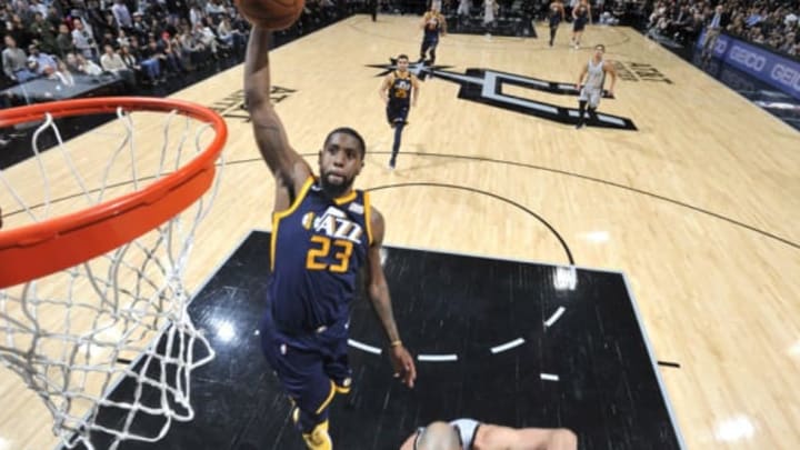 SAN ANTONIO, TX – FEBRUARY 3: Royce O’Neale #23 of the Utah Jazz dunks against the San Antonio Spurs on February 3, 2018 at the AT&T Center in San Antonio, Texas. NOTE TO USER: User expressly acknowledges and agrees that, by downloading and or using this photograph, user is consenting to the terms and conditions of the Getty Images License Agreement. Mandatory Copyright Notice: Copyright 2018 NBAE (Photos by Mark Sobhani/NBAE via Getty Images)