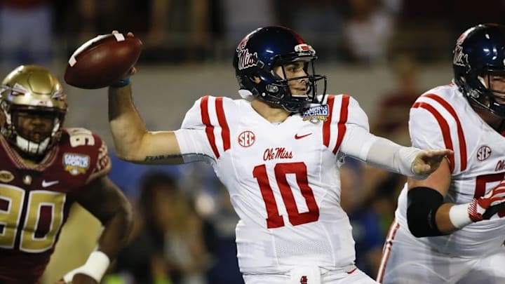 Sep 5, 2016; Orlando, FL, USA; Mississippi Rebels quarterback Chad Kelly (10) drops back to pass in the first quarter against the Florida State Seminoles at Camping World Stadium. Mandatory Credit: Logan Bowles-USA TODAY Sports