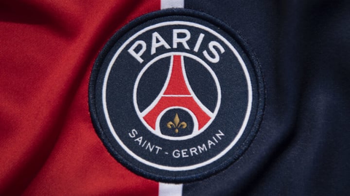 MANCHESTER, ENGLAND - AUGUST 13: The Paris Saint-Germain club crest on the first team home shirt on August 13, 2020 in Manchester, United Kingdom. (Photo by Visionhaus)