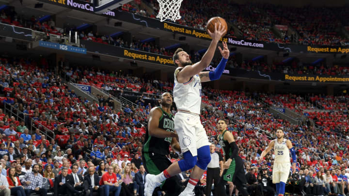 PHILADELPHIA, PA – MAY 7: Marco Belinelli #18 of the Philadelphia 76ers goes to the basket against the Boston Celtics in Game Four of the Eastern Conference Semifinals during the 2018 NBA Playoffs on May 7, 2018 at Wells Fargo Center in Philadelphia, Pennsylvania. NOTE TO USER: User expressly acknowledges and agrees that, by downloading and/or using this photograph, user is consenting to the terms and conditions of the Getty Images License Agreement. Mandatory Copyright Notice: Copyright 2018 NBAE (Photo by Brian Babineau/NBAE via Getty Images)