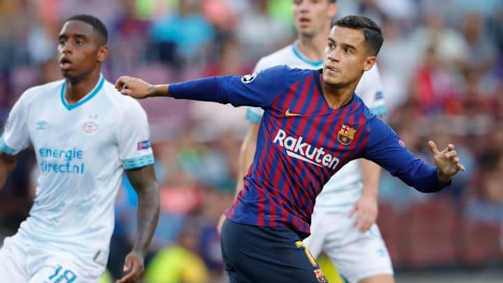 BARCELONA, SPAIN - SEPTEMBER 18: Pablo Rosario of PSV, Philippe Coutinho of FC Barcelona during the UEFA Champions League match between FC Barcelona v PSV at the Camp Nou on September 18, 2018 in Barcelona Spain (Photo by Geert van Erven/Soccrates/Getty Images)