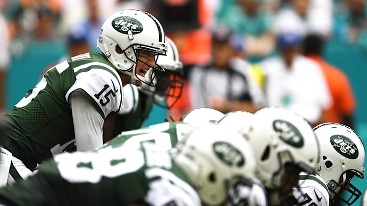 MIAMI GARDENS, FL – OCTOBER 22: Josh McCown (Photo by Rob Foldy/Getty Images)