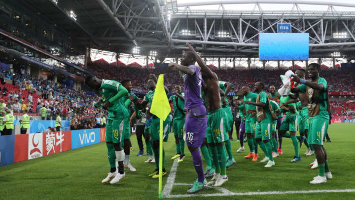 MOSCOW, RUSSIA - JUNE 19: Senegal players acknowledge the fans during the 2018 FIFA World Cup Russia group H match between Poland and Senegal at Spartak Stadium on June 19, 2018 in Moscow, Russia. (Photo by Kevin C. Cox/Getty Images)