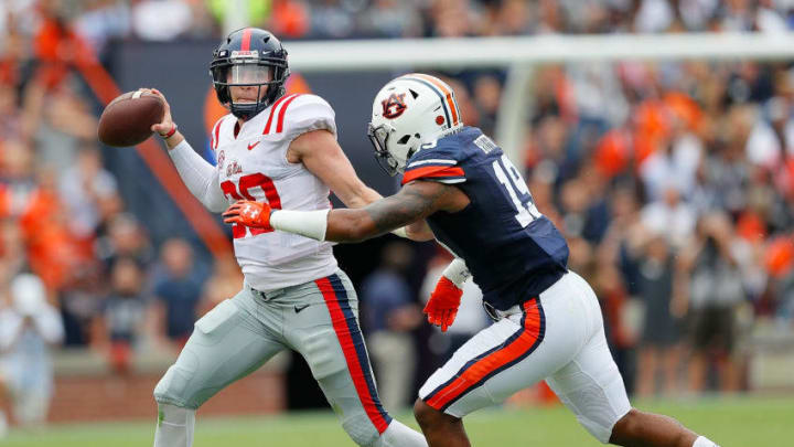 AUBURN, AL - OCTOBER 07: Nick Ruffin