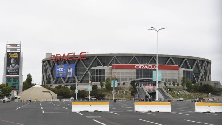 A large welcome Kevin Durant banner is displayed on the outside of Oracle Arena. Mandatory Credit: Kyle Terada-USA TODAY Sports