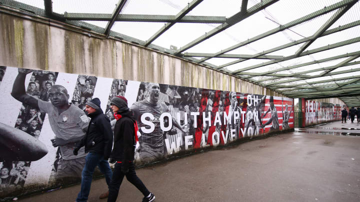 SOUTHAMPTON, ENGLAND – MARCH 03: Fans arrive ahead of the Premier League match between Southampton and Stoke City at St Mary’s Stadium on March 3, 2018 in Southampton, England. (Photo by Jordan Mansfield/Getty Images)