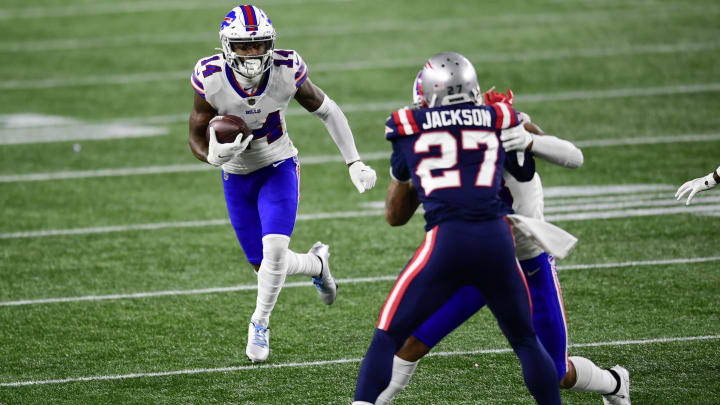 FOXBOROUGH, MASSACHUSETTS – DECEMBER 28: Stefon Diggs #14 of the Buffalo Bills runs the ball against the New England Patriots at Gillette Stadium on December 28, 2020 in Foxborough, Massachusetts. (Photo by Maddie Malhotra/Getty Images)