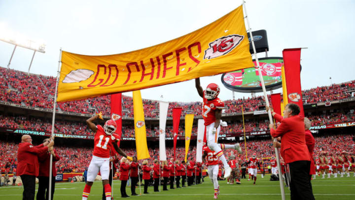 KANSAS CITY, MISSOURI - SEPTEMBER 22: Wide receiver Mecole Hardman #17 and teammate wide receiver Demarcus Robinson #11 of the Kansas City Chiefs take the field for their game against the Baltimore Ravens at Arrowhead Stadium on September 22, 2019 in Kansas City, Missouri. (Photo by Jamie Squire/Getty Images)