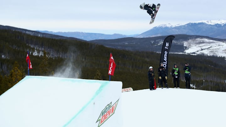 BRECKENRIDGE, CO - DECEMBER 16: Jamie Anderson competes in the women's snowboard Slopestyle Final during Day 4 of the Dew Tour on December 16, 2017 in Breckenridge, Colorado. (Photo by Ezra Shaw/Getty Images)