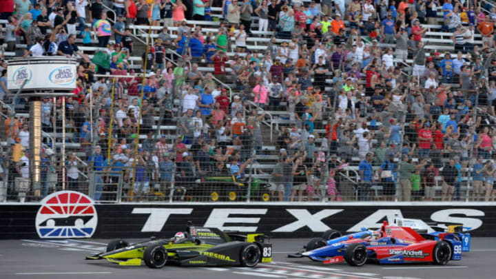 FORT WORTH, TX - JUNE 10: Charlie Kimball, driver of the #83 Tresiba Chip Ganassi Racing Teams Honda, leads the field at the start of the Verizon IndyCar Series Rainguard Water Sealers 600 at Texas Motor Speedway on June 10, 2017 in Fort Worth, Texas. (Photo by Robert Laberge/Getty Images)
