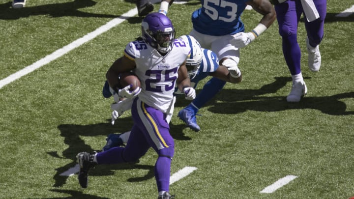INDIANAPOLIS, IN - SEPTEMBER 20: Alexander Mattison #25 of the Minnesota Vikings runs the ball during the first half against the Minnesota Vikings at Lucas Oil Stadium on September 20, 2020 in Indianapolis, Indiana. (Photo by Michael Hickey/Getty Images)