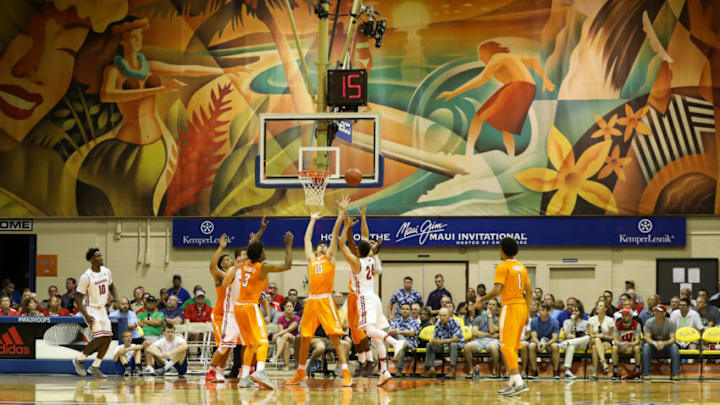 LAHAINA, HI - NOVEMBER 21: Game action during the second half of the Maui Invitational NCAA college basketball game between the Tennessee Volunteers and the Wisconsin Badgers at the Lahaina Civic Center on November 21, 2016 in Lahaina, Hawaii. (Photo by Darryl Oumi/Getty Images)