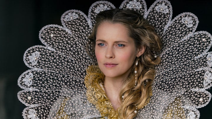Teresa Palmer as Diana Bishop – A Discovery of Witches _ Season 2, Episode 6 – Photo Credit: Sundance Now/Bad Wolf