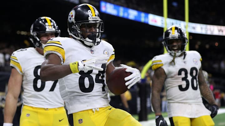 NEW ORLEANS, LOUISIANA - DECEMBER 23: Antonio Brown #84 of the Pittsburgh Steelers reacts after a touchdown against the New Orleans Saints during the second half at the Mercedes-Benz Superdome on December 23, 2018 in New Orleans, Louisiana. (Photo by Chris Graythen/Getty Images) NEW ORLEANS, LOUISIANA - DECEMBER 23: Antonio Brown #84 of the Pittsburgh Steelers reacts after a touchdown against the New Orleans Saints during the second half at the Mercedes-Benz Superdome on December 23, 2018 in New Orleans, Louisiana. (Photo by Chris Graythen/Getty Images)