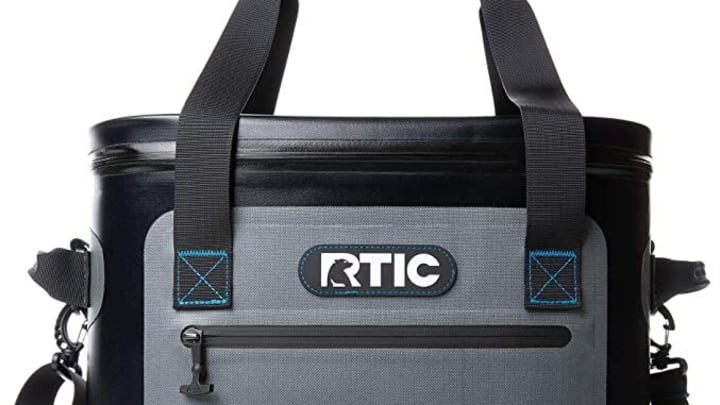 RTIC Soft Cooler 30 Can, Insulated Bag – Amazon.com