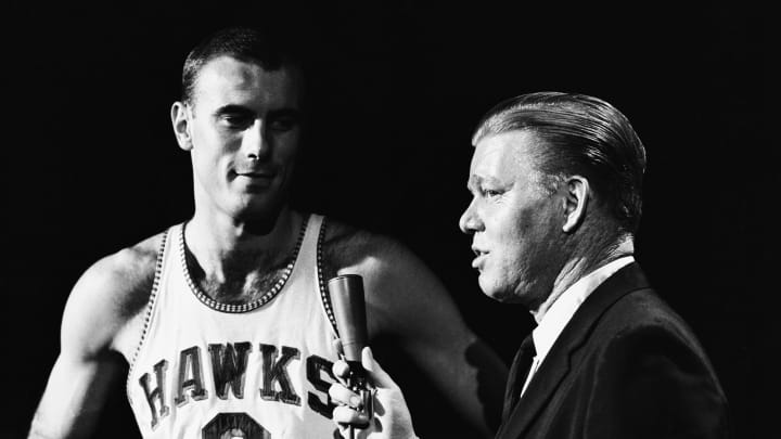 Bob Pettit, St. Louis Hawks