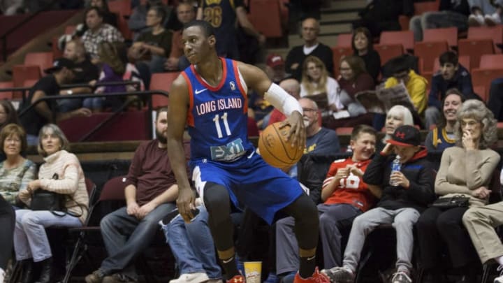 CANTON, OH - NOVEMBER 25: Shannon Scott #11 of the Long Island Nets handles the ball against the Canton Charge on November 25, 2017 at the Canton Memorial Civic Center in Canton, Ohio. NOTE TO USER: User expressly acknowledges and agrees that, by downloading and/or using this Photograph, user is consenting to the terms and conditions of the Getty Images License Agreement. Mandatory Copyright Notice: Copyright 2017 NBAE (Photo by Allison Farrand/NBAE via Getty Images)