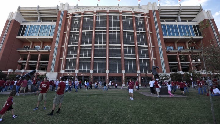 Oklahoma Sooners fans wait to enter the east side of the stadium before the game at Gaylord Family-Oklahoma Memorial Stadium in Norman, Oklahoma. (Photo by Brett Deering/Getty Images)