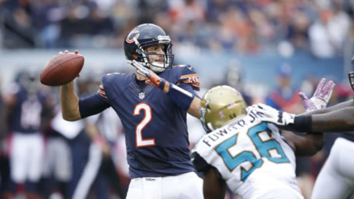 CHICAGO, IL – OCTOBER 16: Brian Hoyer #2 of the Chicago Bears looks to pass against the Jacksonville Jaguars in the first half of the game at Soldier Field on October 16, 2016 in Chicago, Illinois. (Photo by Joe Robbins/Getty Images)