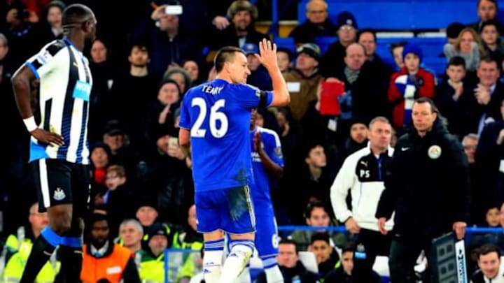 LONDON, ENGLAND - FEBRUARY 13 : John Terry of Chelsea waves as he is substituted during the Barclays Premier League match between Chelsea and Newcastle United at Stamford Bridge on February 13, 2016 in London, England. (Photo by Catherine Ivill - AMA/Getty Images)