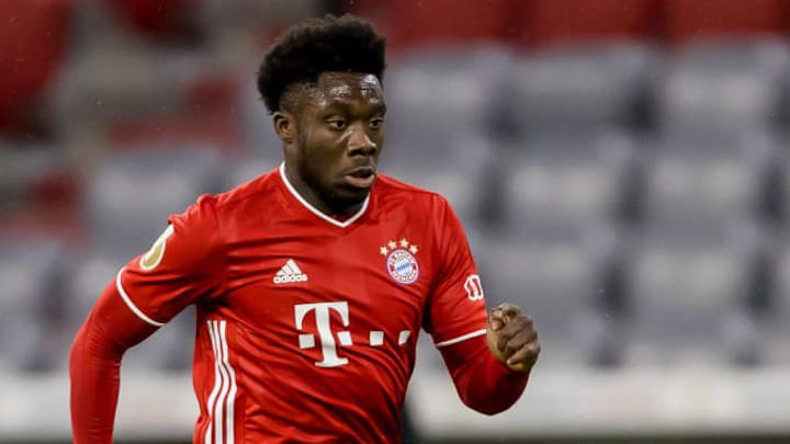 1. FC Dueren v FC Bayern Muenchen - DFB Cup: First Round