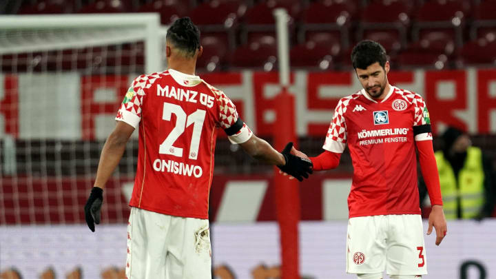 Aarón Martín wechselt zurück in La Liga Aarón Martín wechselt zurück in La Liga