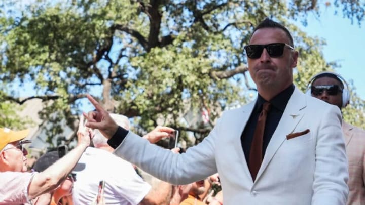Steve Sarkisian, Texas football