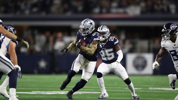 ARLINGTON, TEXAS - NOVEMBER 05: Jaylon Smith #54 of the Dallas Cowboys at AT&T Stadium on November 05, 2018 in Arlington, Texas. (Photo by Ronald Martinez/Getty Images)