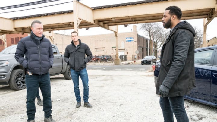 CHICAGO PD -- "Silence Of The Night" Episode 719 -- Pictured: (l-r) Jason Beghe as Hank Voight, Jesse Lee Soffer as Jay Halstead, LaRoyce Hawkins as Kevin Atwater -- (Photo by: Matt Dinerstein/NBC)