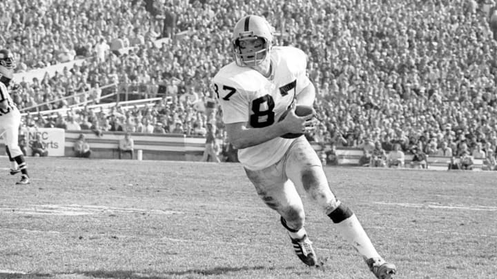 Jan 9, 1977; Pasadena, CA, USA; FILE PHOTO; Oakland Raiders tight end Dave Casper (87) in action against the Minnesota Vikings in Super Bowl XI at the Rose Bowl. The Raiders defeated the Vikings 32-14. Mandatory Credit: David Boss-USA TODAY Sports