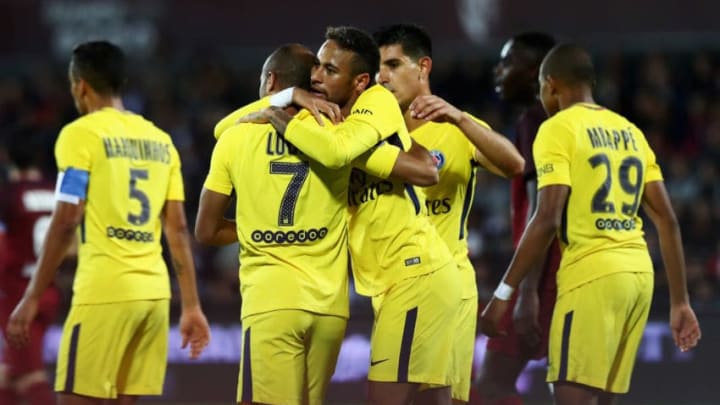 METZ, FRANCE - SEPTEMBER 08: Lucas Moura of Paris Saint-Germain Football Club or PSG celebrates scoring a goal with Neymar Jr during the Ligue 1 match between Metz and Paris Saint Germain or PSG held at Stade Saint-Symphorien on September 8, 2017 in Metz, France. (Photo by Dean Mouhtaropoulos/Getty Images)