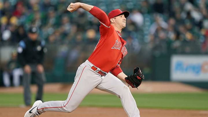 OAKLAND, CA - MARCH 29: Matt Harvey #33 of the Los Angeles Angels of Anaheim pitches against the Oakland Athletics in the bottom of the first inning of a Major League Baseball game at Oakland-Alameda County Coliseum on March 29, 2019 in Oakland, California. (Photo by Thearon W. Henderson/Getty Images) OAKLAND, CA - MARCH 29: Matt Harvey #33 of the Los Angeles Angels of Anaheim pitches against the Oakland Athletics in the bottom of the first inning of a Major League Baseball game at Oakland-Alameda County Coliseum on March 29, 2019 in Oakland, California. (Photo by Thearon W. Henderson/Getty Images)
