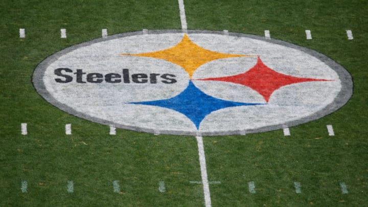 PITTSBURGH, PA – SEPTEMBER 17: A detailed logo of the Pittsburgh Steelers is seen at the center of the field during an NFL football game between the Minnesota Vikings and the Pittsburgh Steelers on September 17, 2017 at Heinz Field in Pittsburgh, PA. (Photo by Robin Alam/Icon Sportswire via Getty Images)