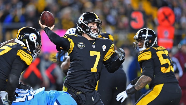 PITTSBURGH, PA – NOVEMBER 16: Ben Roethlisberger #7 of the Pittsburgh Steelers passes in the first half during the game against the Tennessee Titans at Heinz Field on November 16, 2017 in Pittsburgh, Pennsylvania. (Photo by Joe Sargent/Getty Images)
