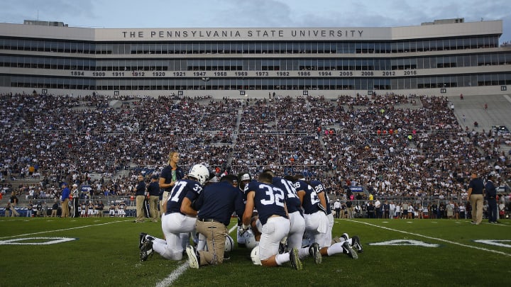 STATE COLLEGE, PA – SEPTEMBER 16: A group of Penn State players huddle before the game against the Georgia State Panthers at Beaver Stadium on September 16, 2017 in State College, Pennsylvania. (Photo by Justin K. Aller/Getty Images)