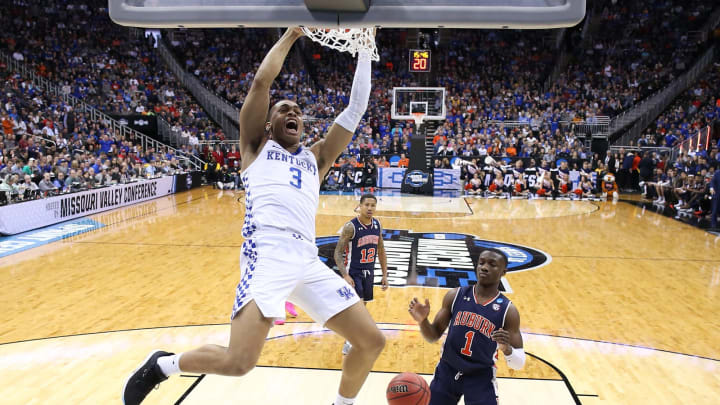 KANSAS CITY, MISSOURI – MARCH 31: Keldon Johnson #3 of the Kentucky Wildcats dunks the ball against the Auburn Tigers during the 2019 NCAA Basketball Tournament Midwest Regional at Sprint Center on March 31, 2019 in Kansas City, Missouri. (Photo by Christian Petersen/Getty Images)