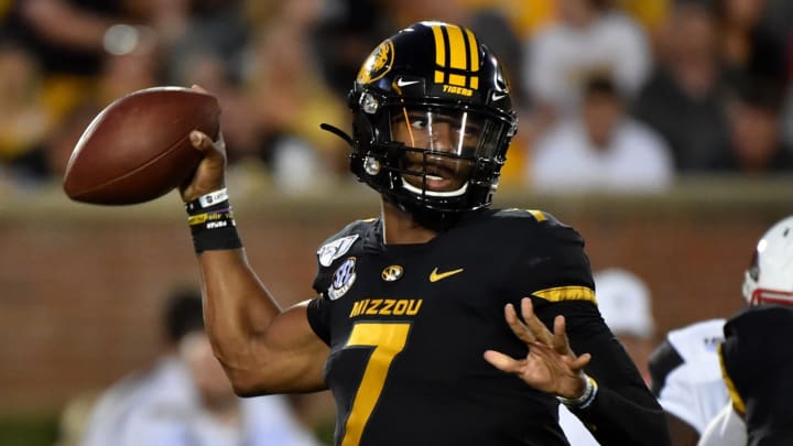 COLUMBIA, MISSOURI – SEPTEMBER 14: Quarterback Kelly Bryant #7 of the Missouri Tigers passes against the Southeast Missouri State Redhawks. (Photo by Ed Zurga/Getty Images)