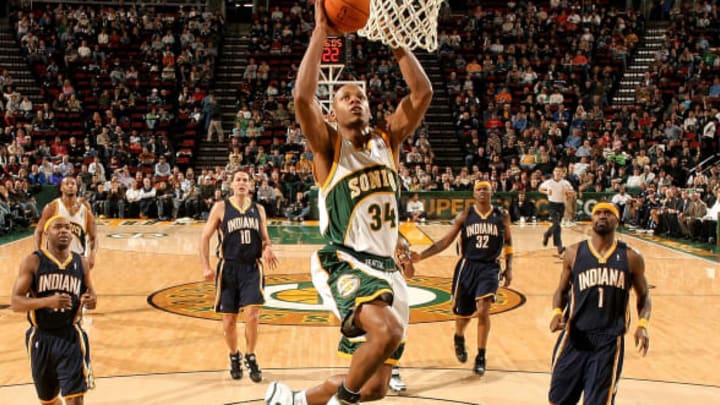 SEATTLE – DECEMBER 01: Ray Allen #34 of the Seattle SuperSonics shoots against the Indiana Pacers on December 01, 2006 at Key Arena in Seattle, Washington. (Photo by Otto Greule Jr/Getty Images)