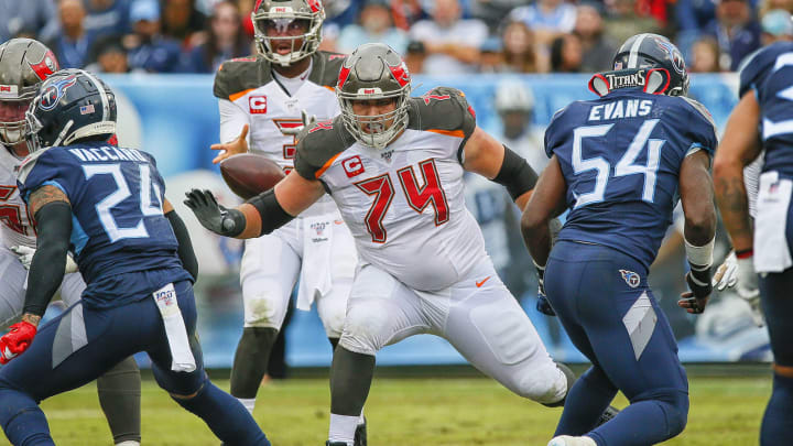 NASHVILLE, TENNESSEE – OCTOBER 27: Ali Marpet #74 of the Tampa Bay Buccaneers plays against the Tennessee Titans at Nissan Stadium on October 27, 2019 in Nashville, Tennessee. (Photo by Frederick Breedon/Getty Images)