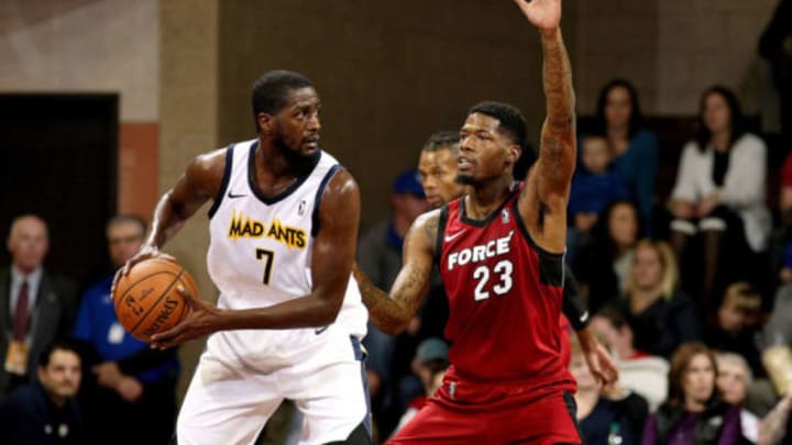 SIOUX FALLS, SD – NOVEMBER 2: DeAndre Liggins #23 of the Sioux Falls Skyforce applies pressure to Omari Johnson #7 from the Fort Wayne Mad Ants during an NBA G-League game on November 2, 2018, at the Sanford Pentagon in Sioux Falls, South Dakota. (Photo by Dave Eggen/NBAE via Getty Images)