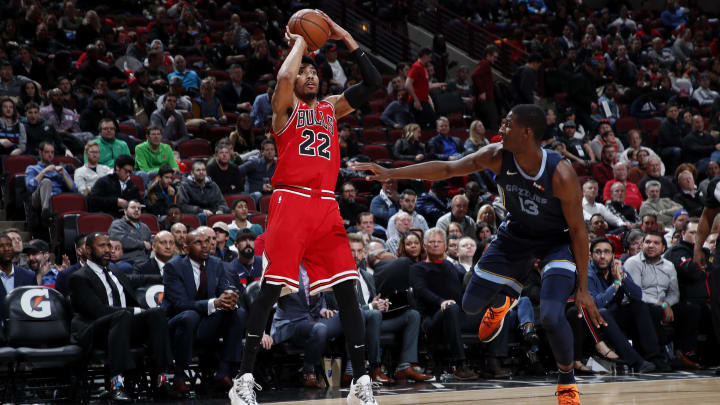 CHICAGO, IL – FEBRUARY 13: Otto Porter Jr. #22 of the Chicago Bulls shoots the ball against the Memphis Grizzlies on February 13, 2019 at United Center in Chicago, Illinois. NOTE TO USER: User expressly acknowledges and agrees that, by downloading and or using this photograph, User is consenting to the terms and conditions of the Getty Images License Agreement. Mandatory Copyright Notice: Copyright 2019 NBAE (Photo by Jeff Haynes/NBAE via Getty Images)
