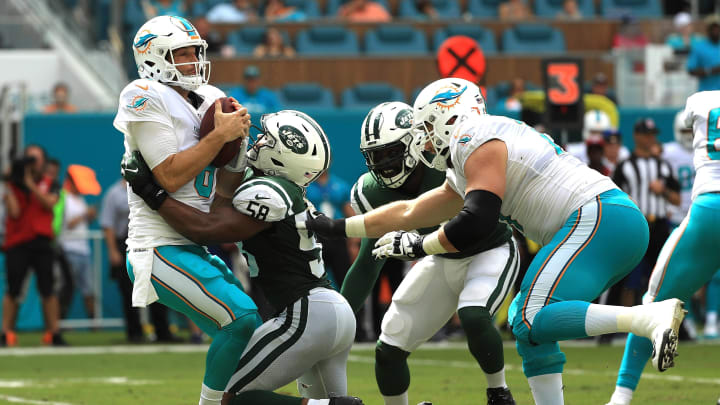 MIAMI GARDENS, FL – OCTOBER 22: Darron Lee (Photo by Mike Ehrmann/Getty Images)